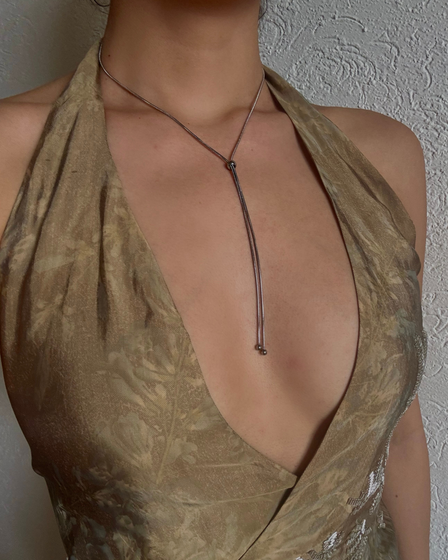 Collar “Tie”